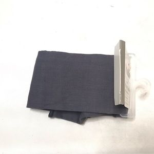 New Bed Bath & Beyond  Studio Set of 2 Chambray Napkins 18” X 18” Linen Purple